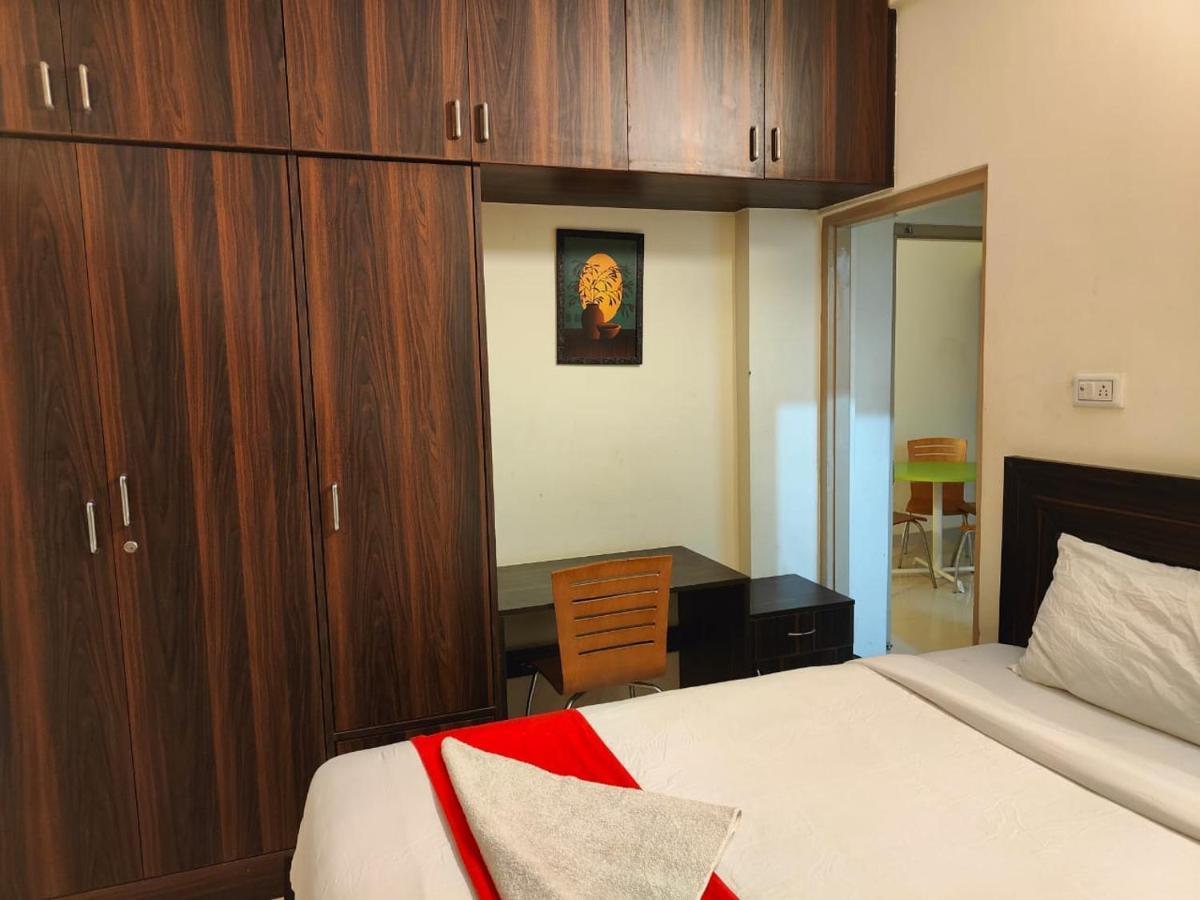 Pristine Inn Manyata Bangalore Bagian luar foto