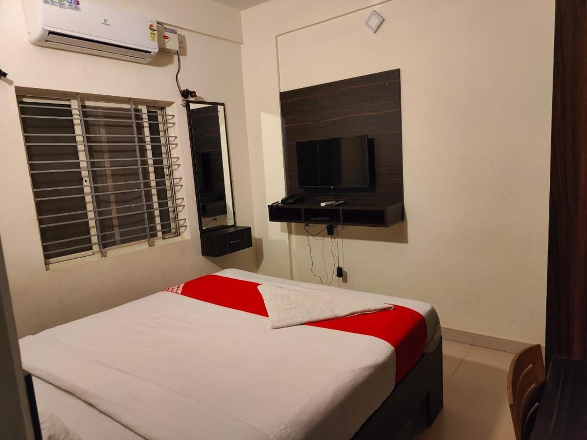 Pristine Inn Manyata Bangalore Bagian luar foto
