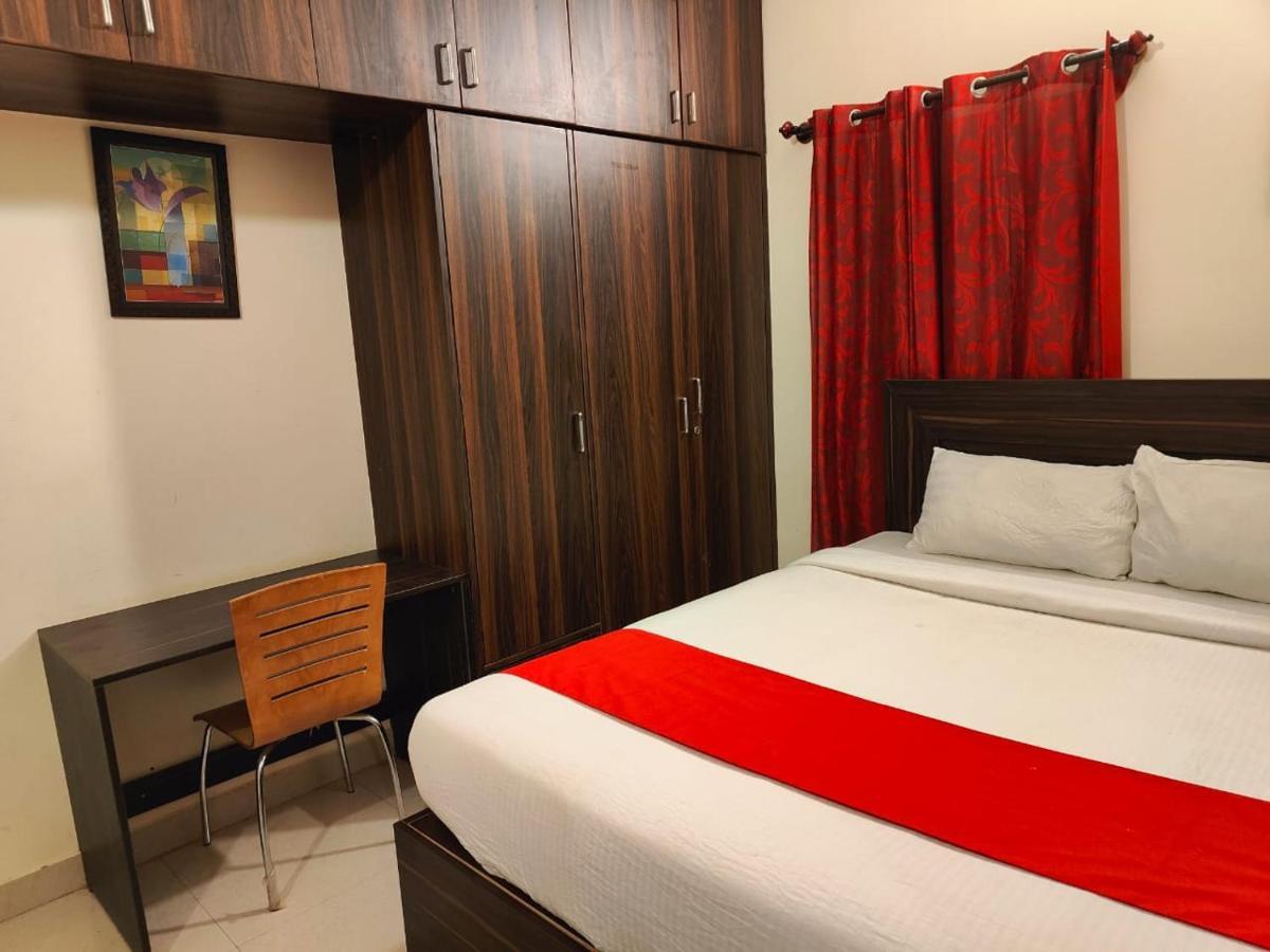 Pristine Inn Manyata Bangalore Bagian luar foto